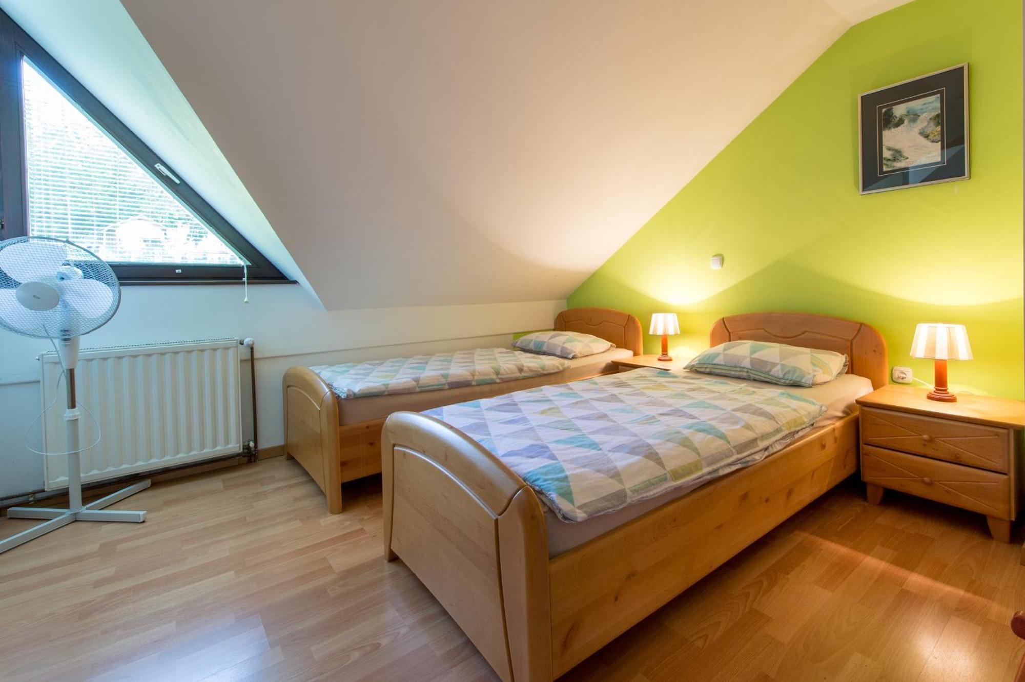 Apartments Jaka Dolenjske Toplice Værelse billede